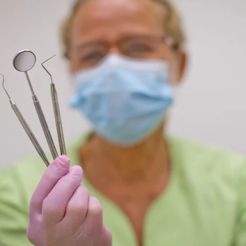 Mondzorg ouderen-1 Gevolgen slechte mondzorg bij ouderen